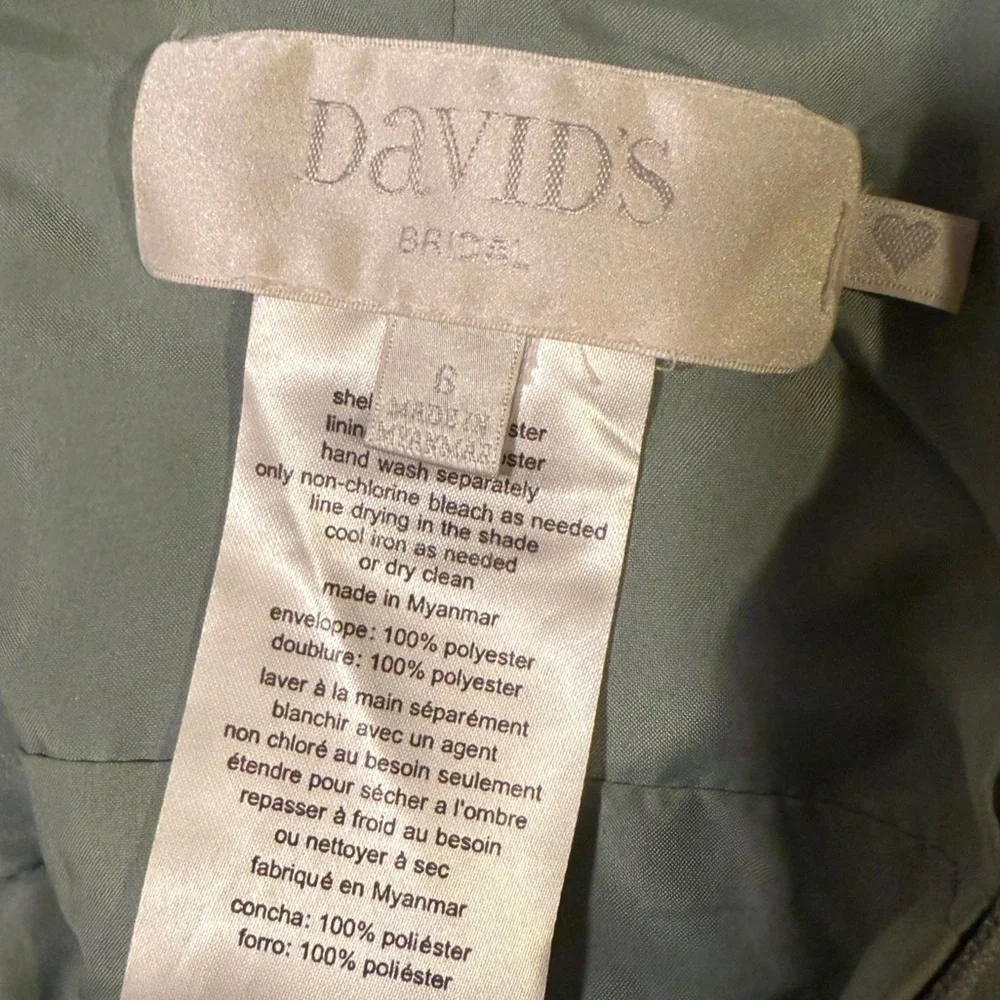 David's Bridal Bridesmaid Dress Size 6 - Picture 5 of 6